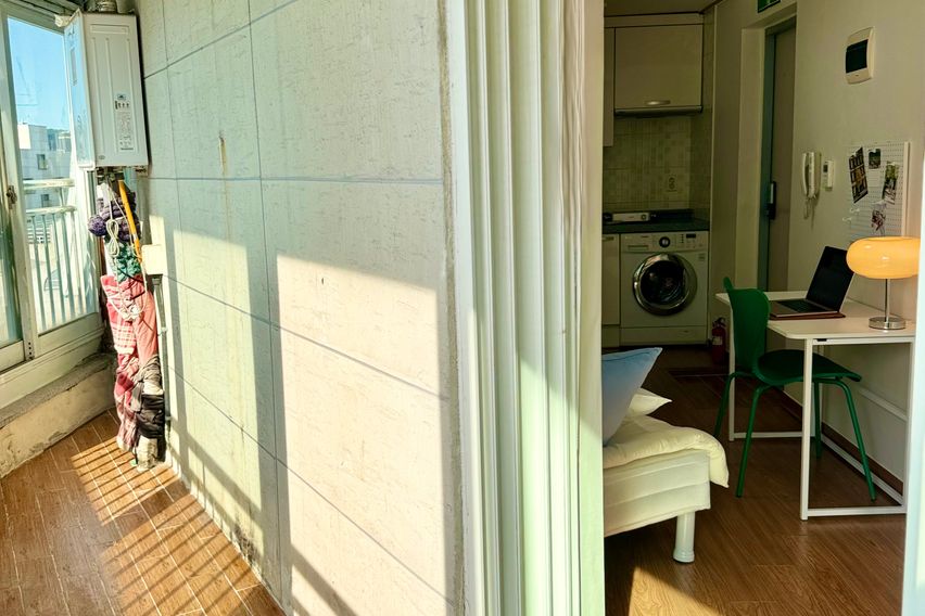 홍대 5분 풀옵션원룸A