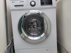 Premium studio apartment 7th image