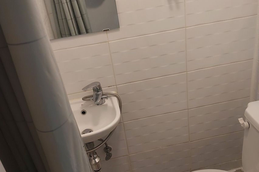 고시텔로 외창방입니다 6번째 이미지