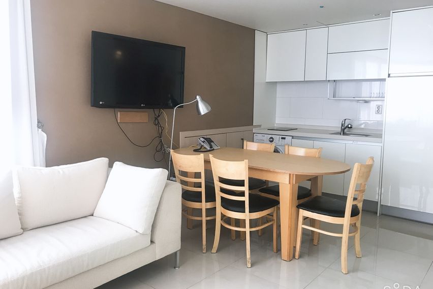 Gv Residence E 8th image