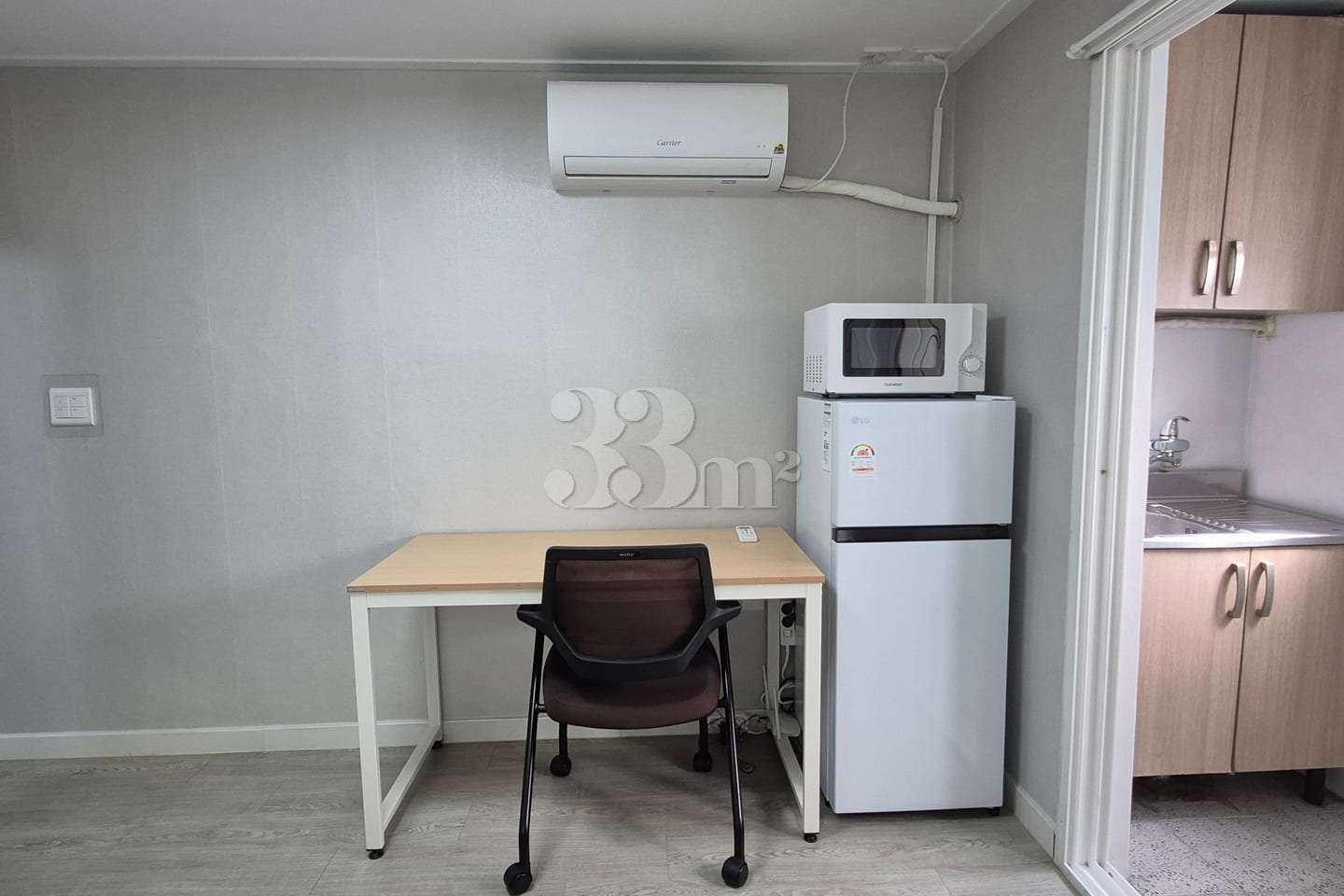 Yuseong: Good value for money, clean room 8th image