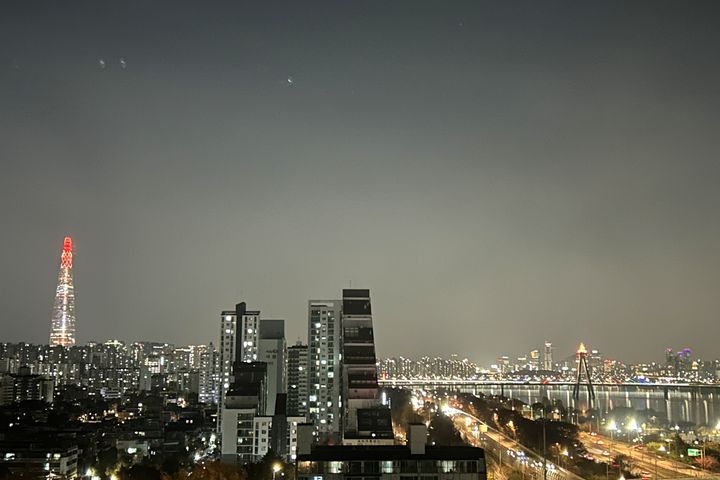한강의 노을과 야경을 11번째 이미지