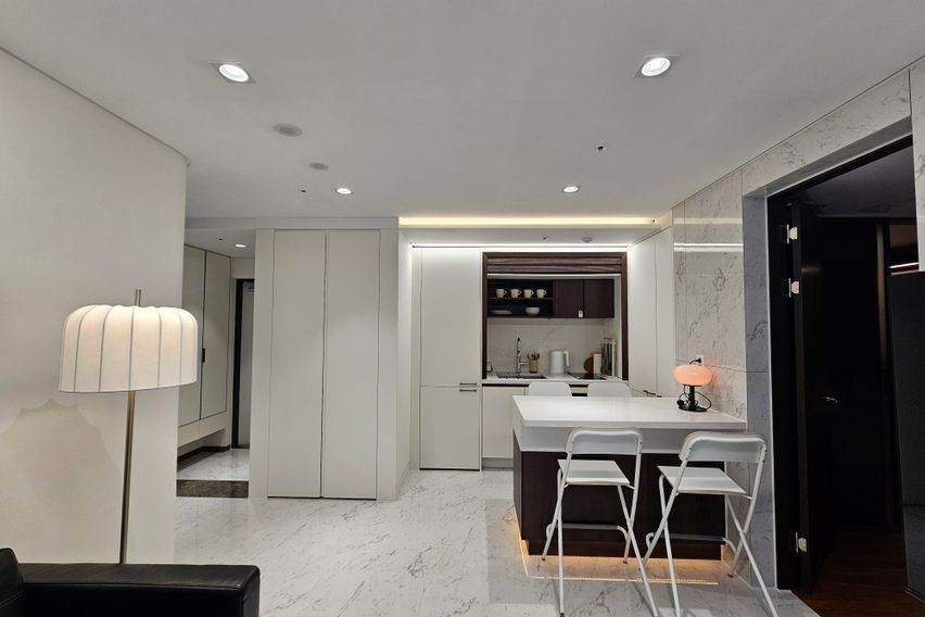 강남 신축 2룸(4인)