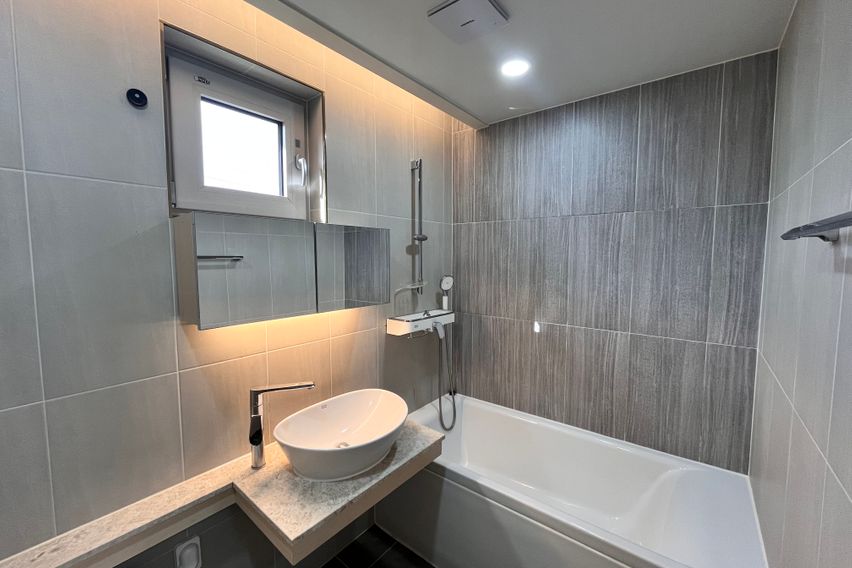 헤르멘 H동 102호*