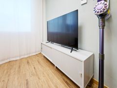 Fully furnished short-term rental 83 9th image