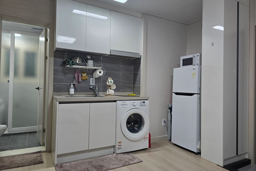 깨끗  조용한 101호