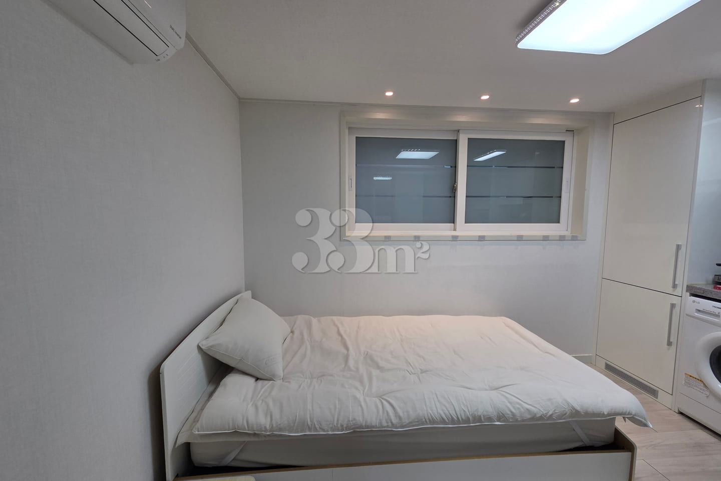 Banghak Station New Studio Apartment 2 2th image