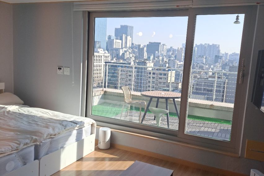 강남역 아늑하고 밝은집