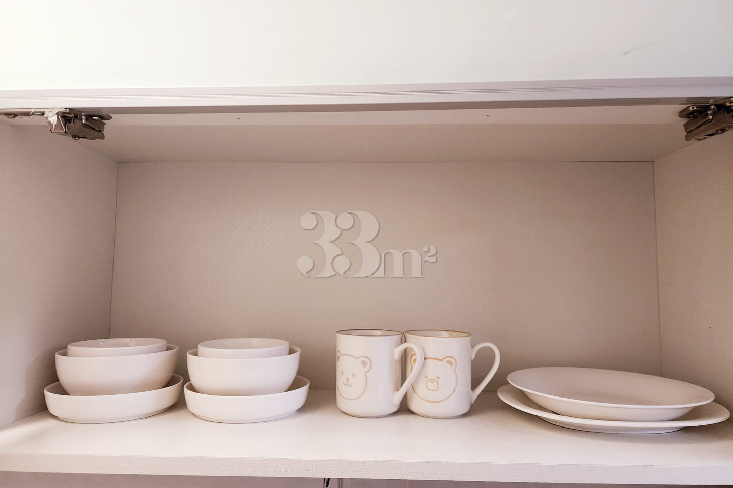 Cozy and pretty studio apartment 8th image