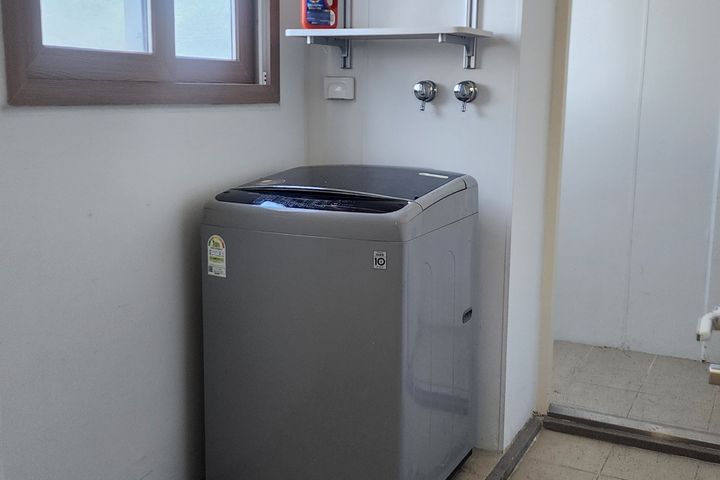 Clean and spacious house near Mulgeum Station 2th image