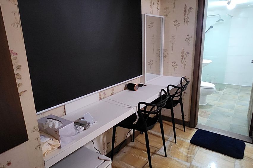 버스 터미널 스테이