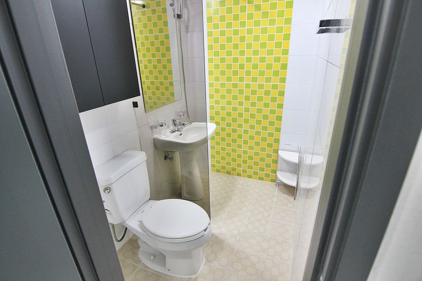 42 홍대 대로변 원룸