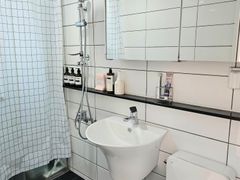 Times Square Modern Stay 15th image