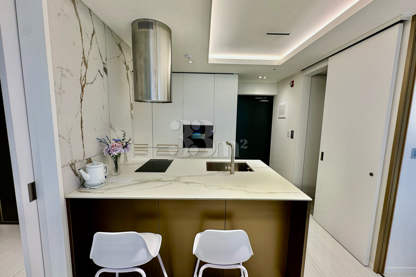 ⭐️Two-bedroom apartment in Gangnam, right nex 0th image