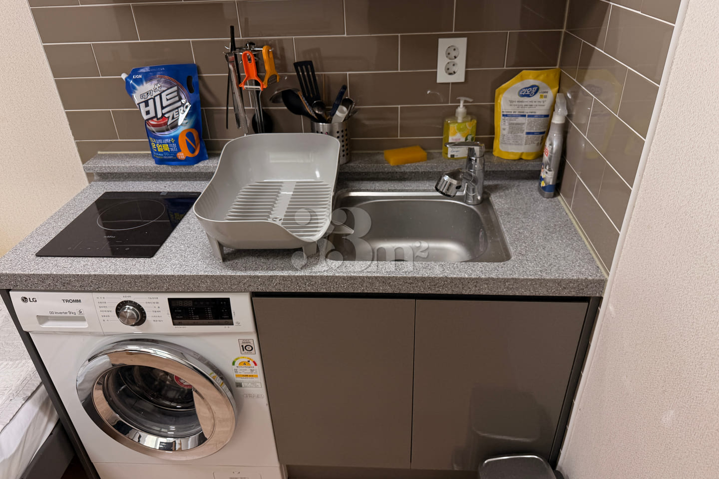 Studio apartment 2 minutes from Myeonmok Stat 6th image