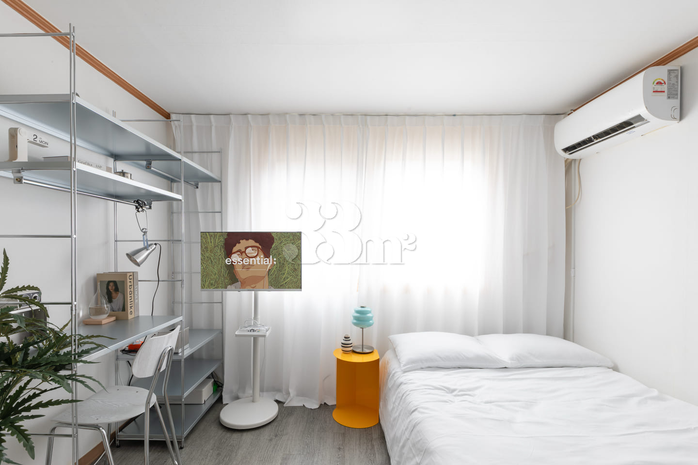 A studio apartment with a great vibe near Hon 1th image