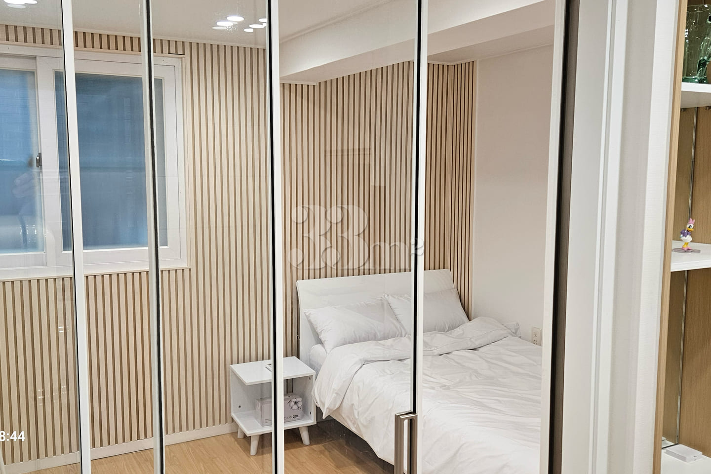 Cleanly Remodeled Room 12 0th image