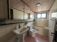 Spacious three-room apartment near Mokdong St 5th image