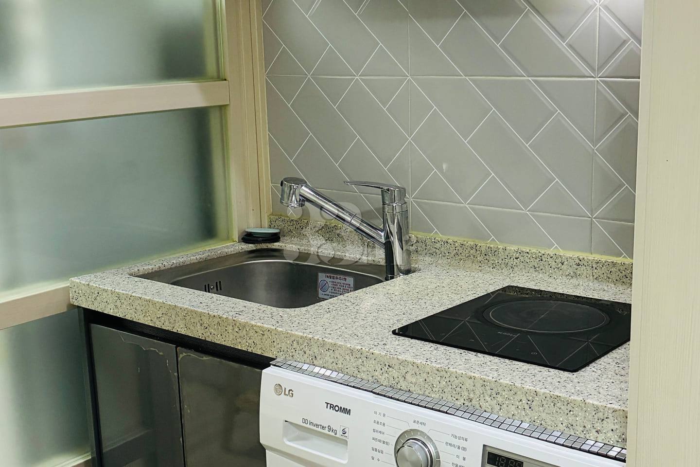 Quiet and clean studio apartment with a separ 6th image