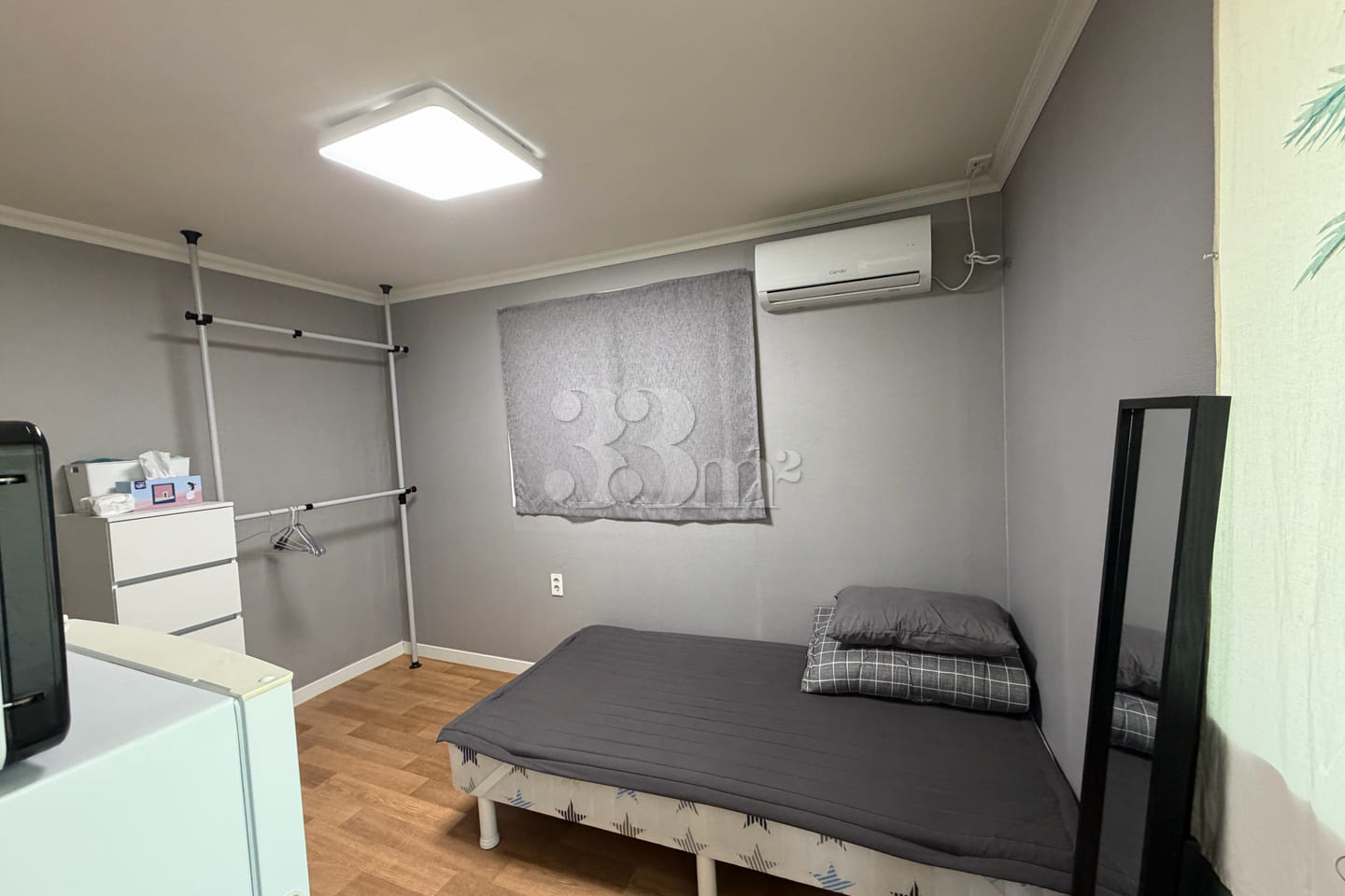 Studio with separate room, bathroom type 5th image