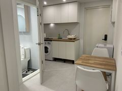 Multi-family house, Unit 202 2th image