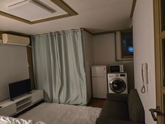 A Studio You'll Want to Stay In: Studio 3 5th image