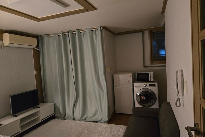 A Studio You'll Want to Stay In: Studio 3 5th image