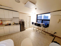 🤵 Sinchon: High-rise view, prime location ri 6th image