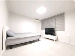 A cozy and clean three-room apartment. 4th image