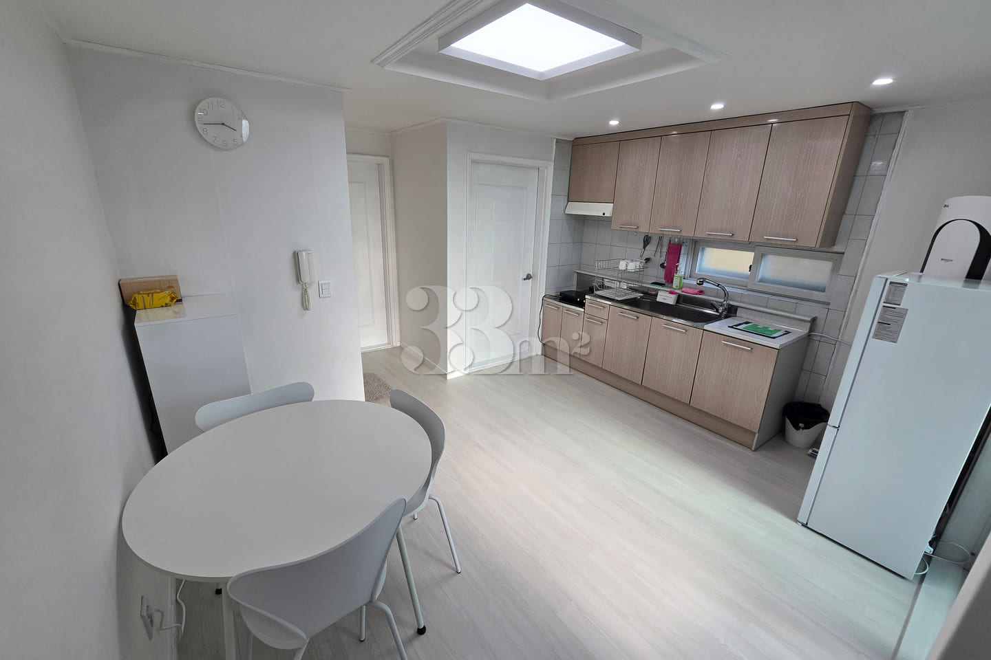 Bamridan-gil two-room apartment with on-site  0th image