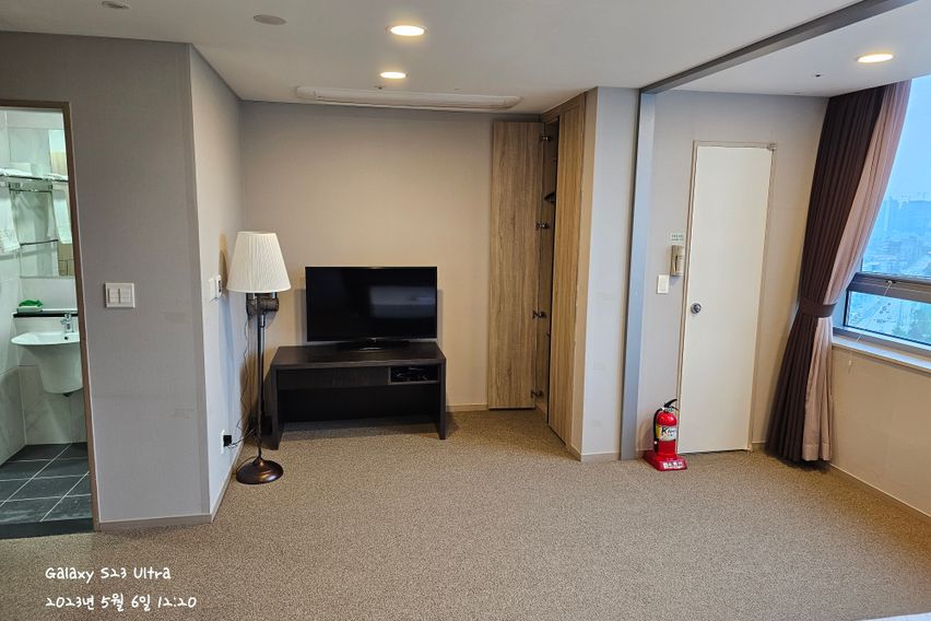 용인시청앞더트리니16층