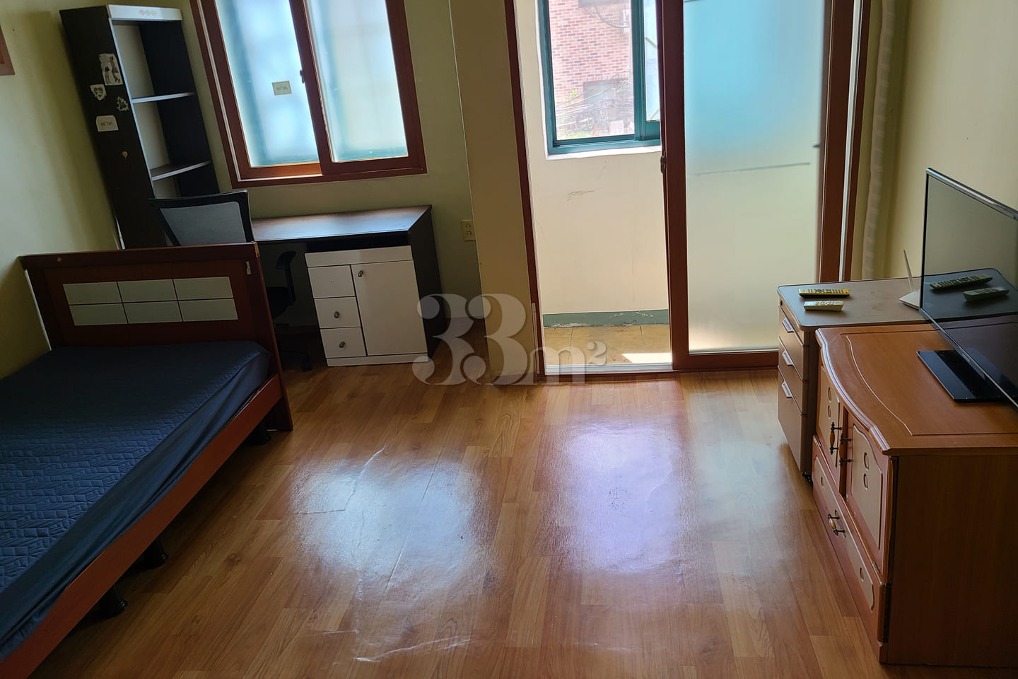 Room 201 3th image