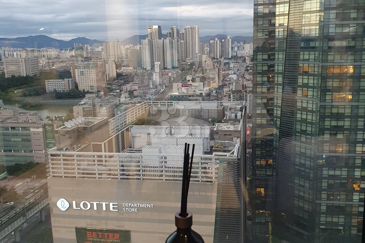 Newly built, open view * Konkuk Univ. Station 5th image