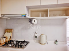 A cozy, charming home 11th image