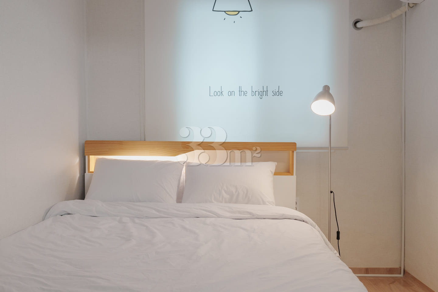 September Discount: Fully Furnished 2-Room Un 1th image