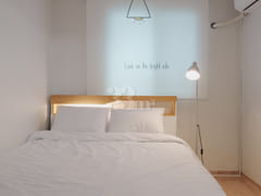 September Discount: Fully Furnished 2-Room Un 1th image