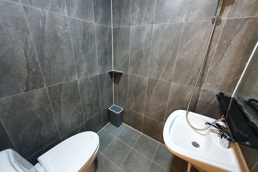 아트앤스테이 B215