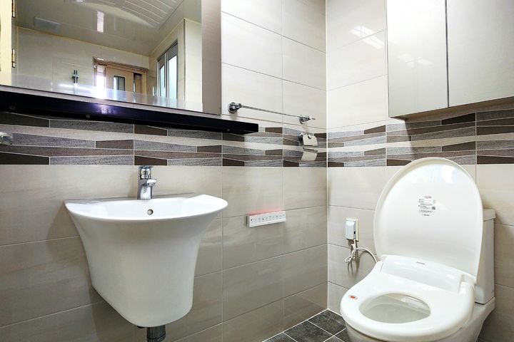 Two-bedroom apartment with full options, 5-mi 13th image