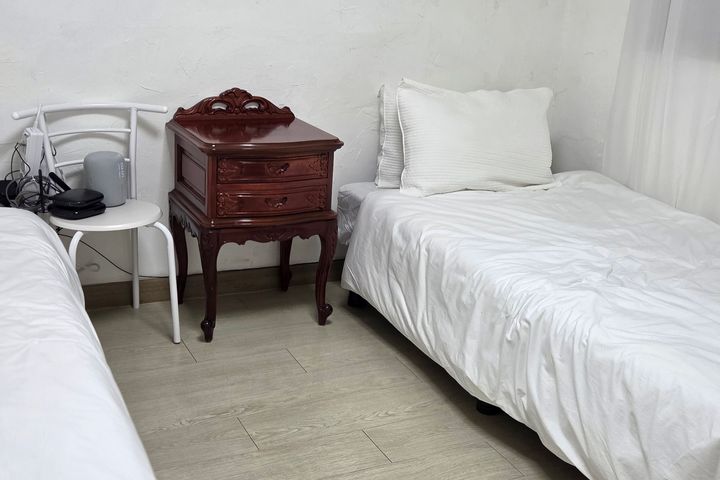 Room 201, a home away from home 2th image