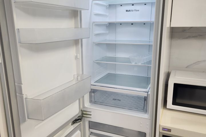 ☘️ Two-bedroom apartment near Yeongdeungpo-gu 5th image