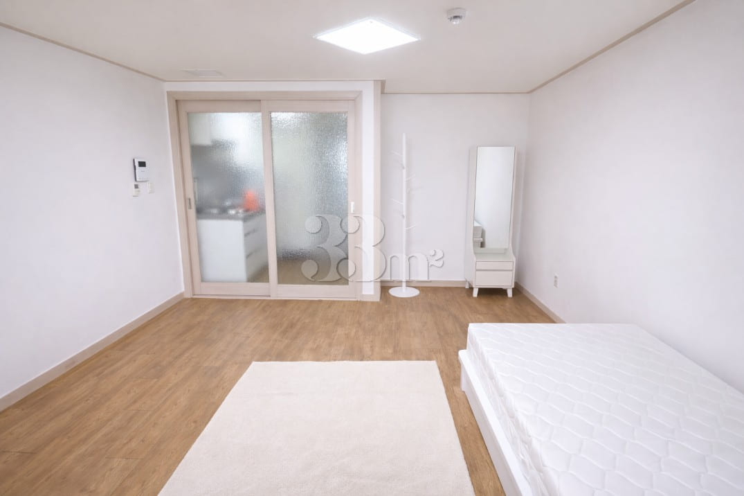 Studio apartment in central Seosan 2th image