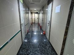 고고스테이 C타입 3번째 이미지