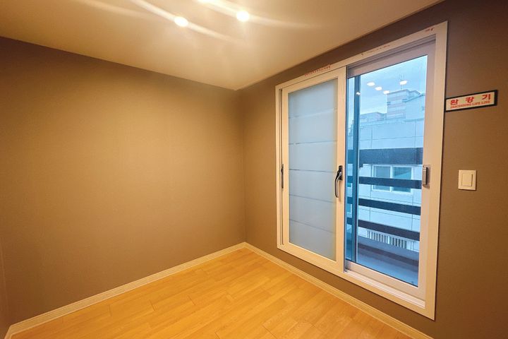 2563방 0번째 이미지