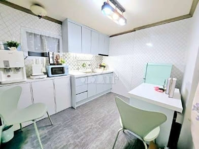 Premium Studio Apartment 4th image