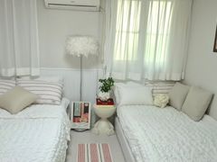 Fully furnished 2-room unit for 3 people near 4th image
