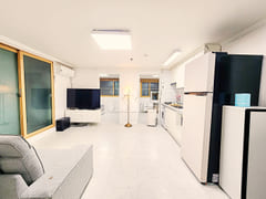 Fully furnished 2-room unit with a spacious l 0th image
