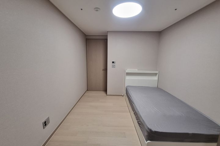 부산역 북항친수공원 앞 8번째 이미지