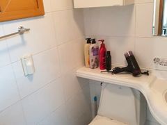 Unit 101 10th image