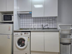 Fully furnished interior 3th image