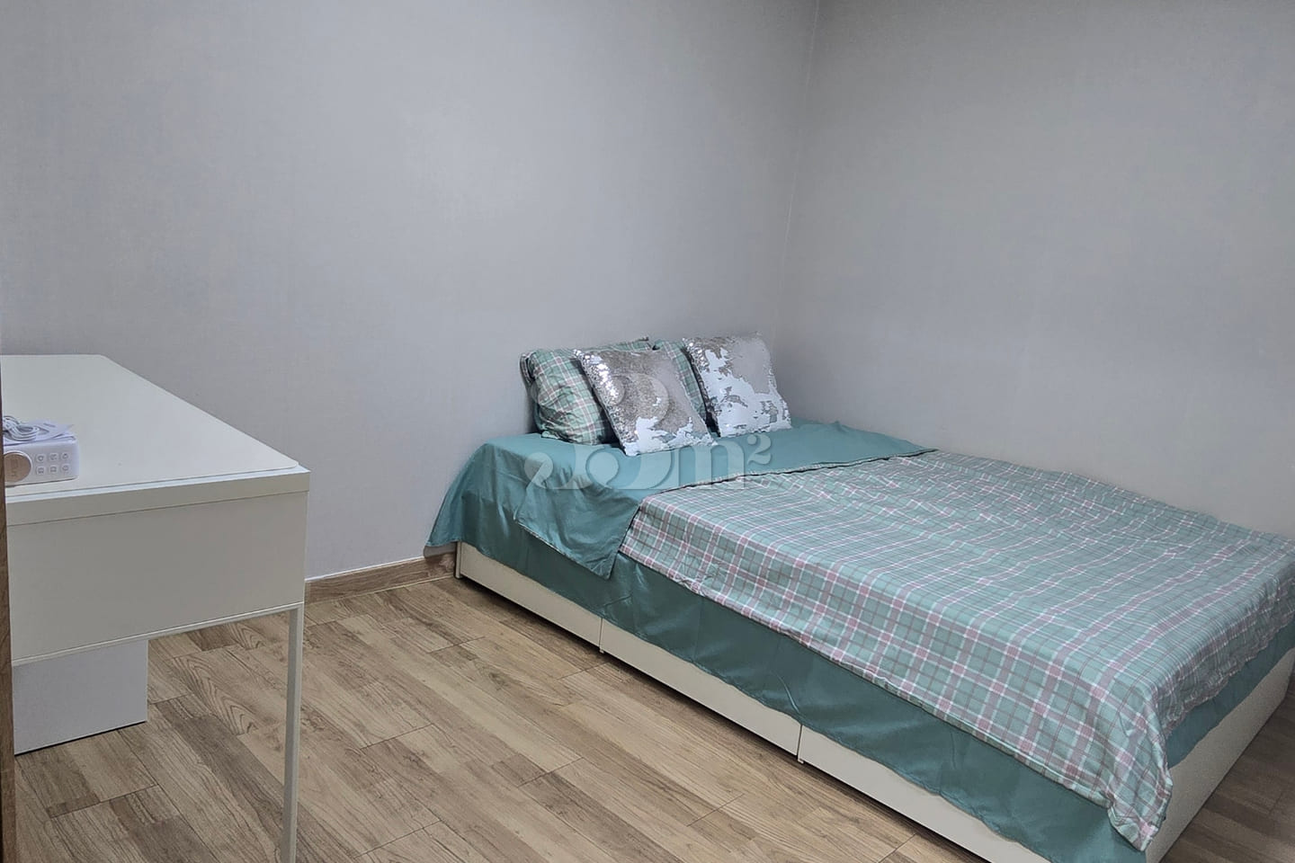 Studio apartment near Samsung Jije Station an 10th image